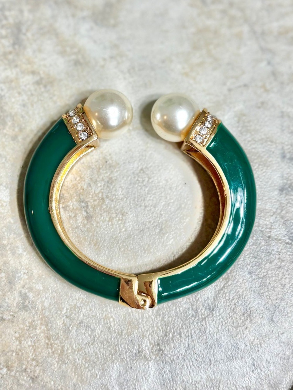 Emerald Green Pearl Accent Cuff Bracelet - Picture 4 of 5